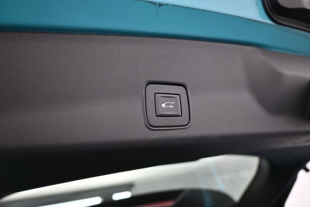 Used 2021 Chevrolet TrailBlazer RS w/ Sun and Liftgate Package FWD image 45