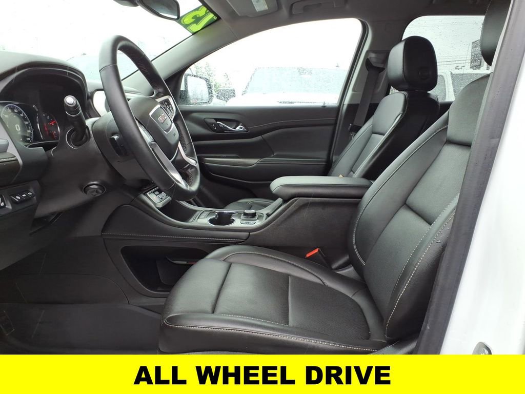 Used 2023 GMC Acadia SLT w/ Technology Package image 14