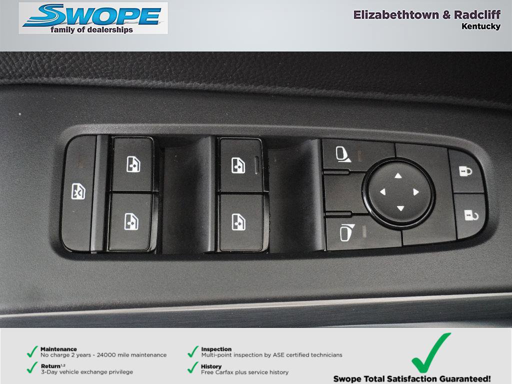 Used 2025 Nissan Pathfinder Rock Creek AWD/4WD image 15