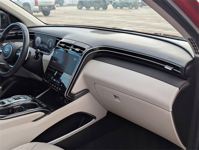 Used 2022 Hyundai Tucson Limited image 27