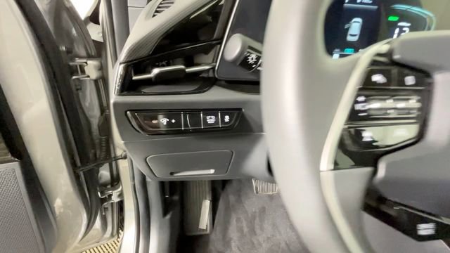 Used 2024 Kia Niro EX FWD image 23
