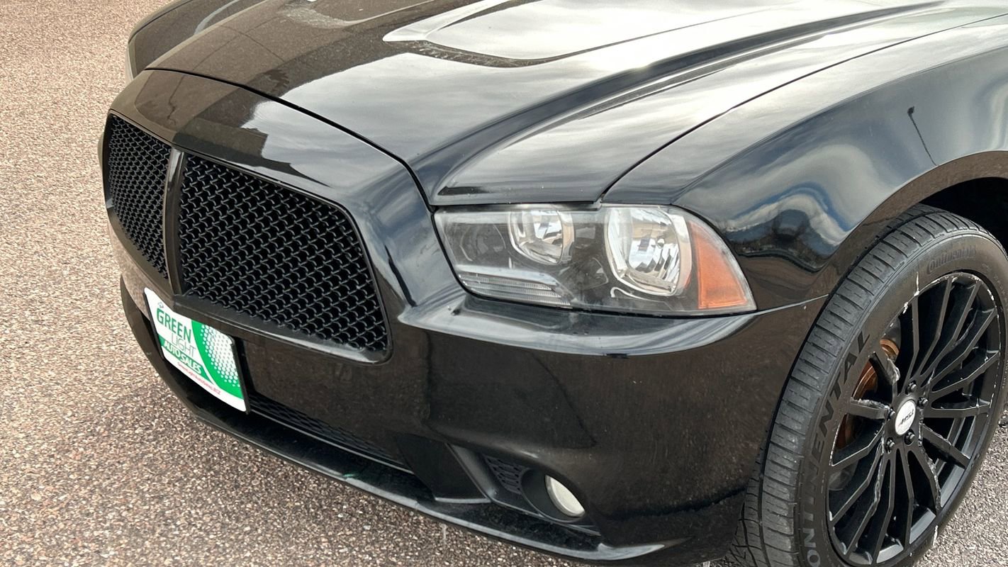 Used 2013 Dodge Charger SXT image 15