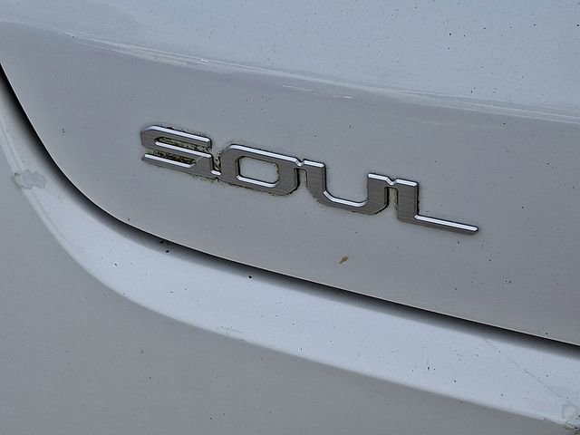 Used 2023 Kia Soul LX w/ Option Group 015 image 12