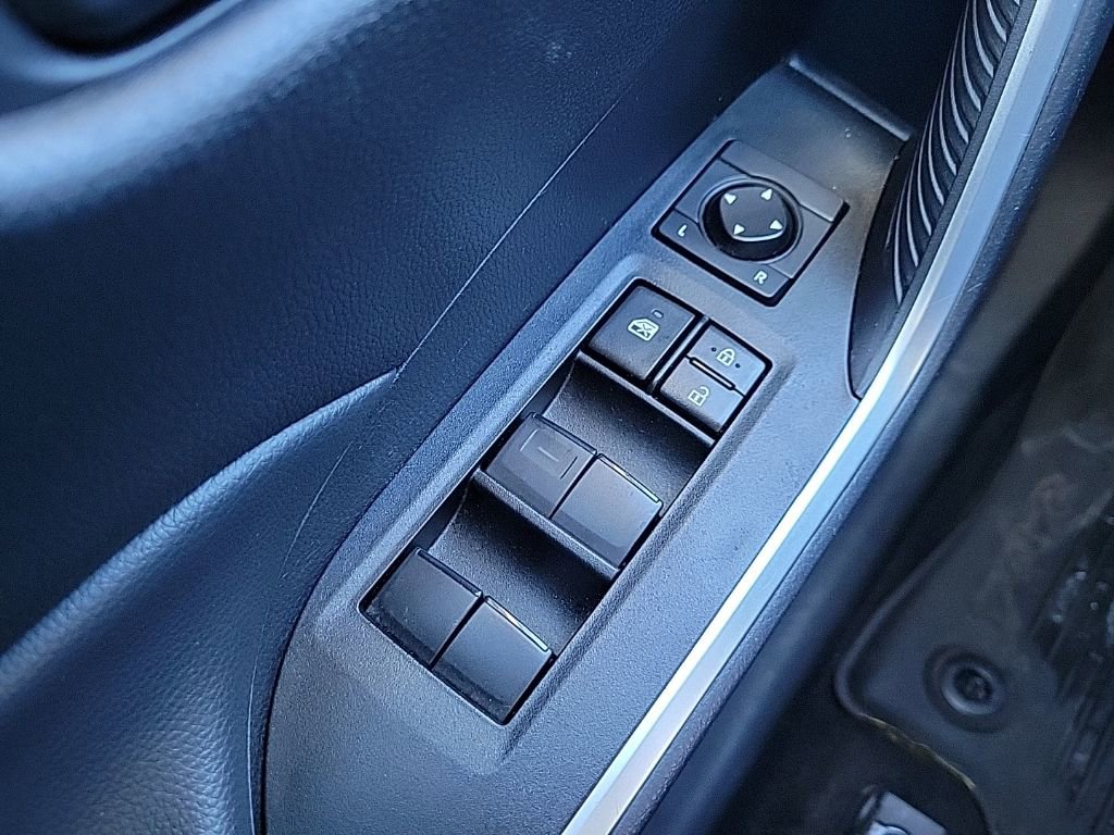 Used 2024 Toyota RAV4 LE AWD/4WD image 21