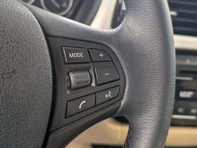 Used 2018 BMW 320i Sedan image 21