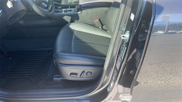 Certified 2024 Kia Sorento X-Line EX image 30