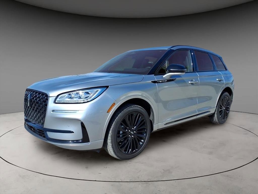 Used 2023 Lincoln Corsair Reserve w/ Equipment Group 201A image 1