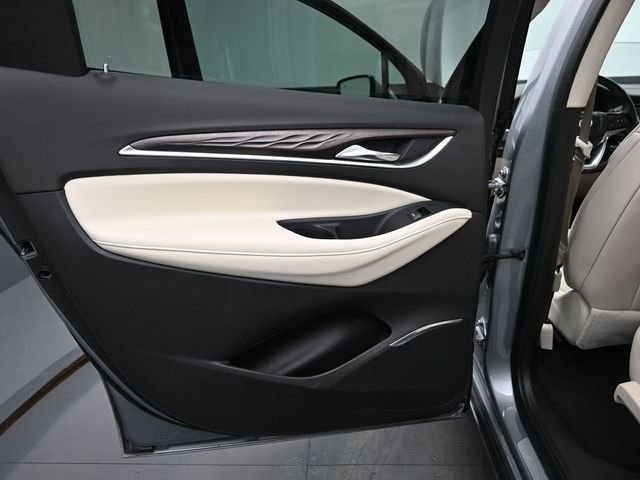 Certified 2024 Buick Enclave Avenir w/ Avenir Technology Package AWD/4WD image 14