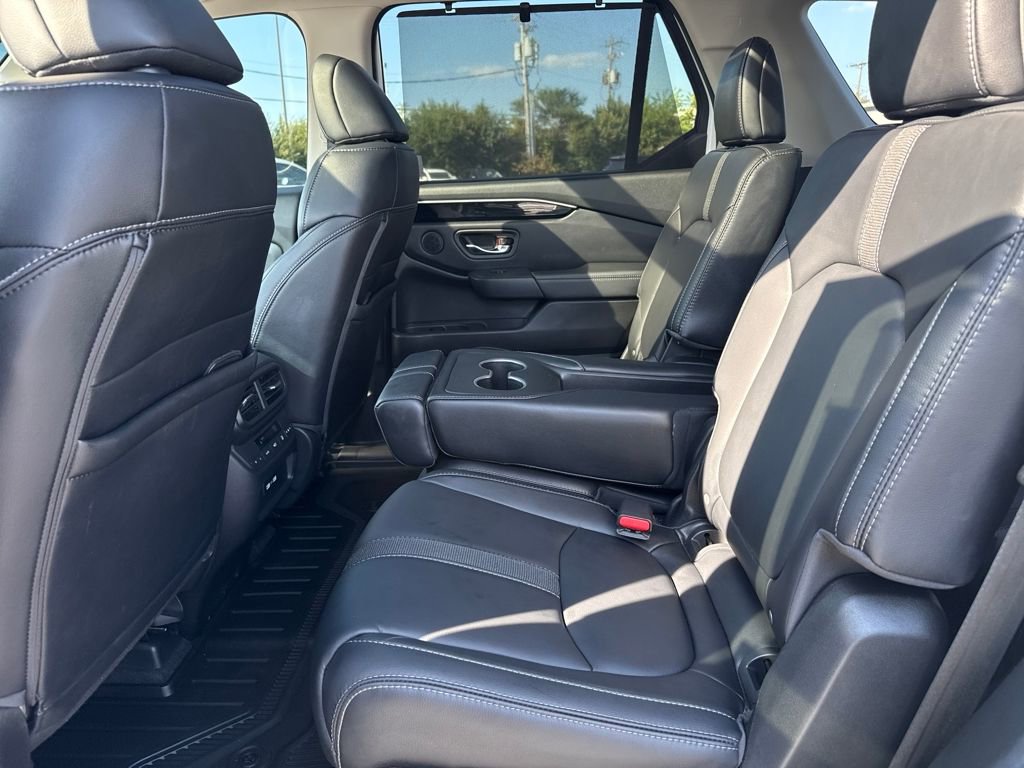 Used 2023 Honda Pilot Touring image 31