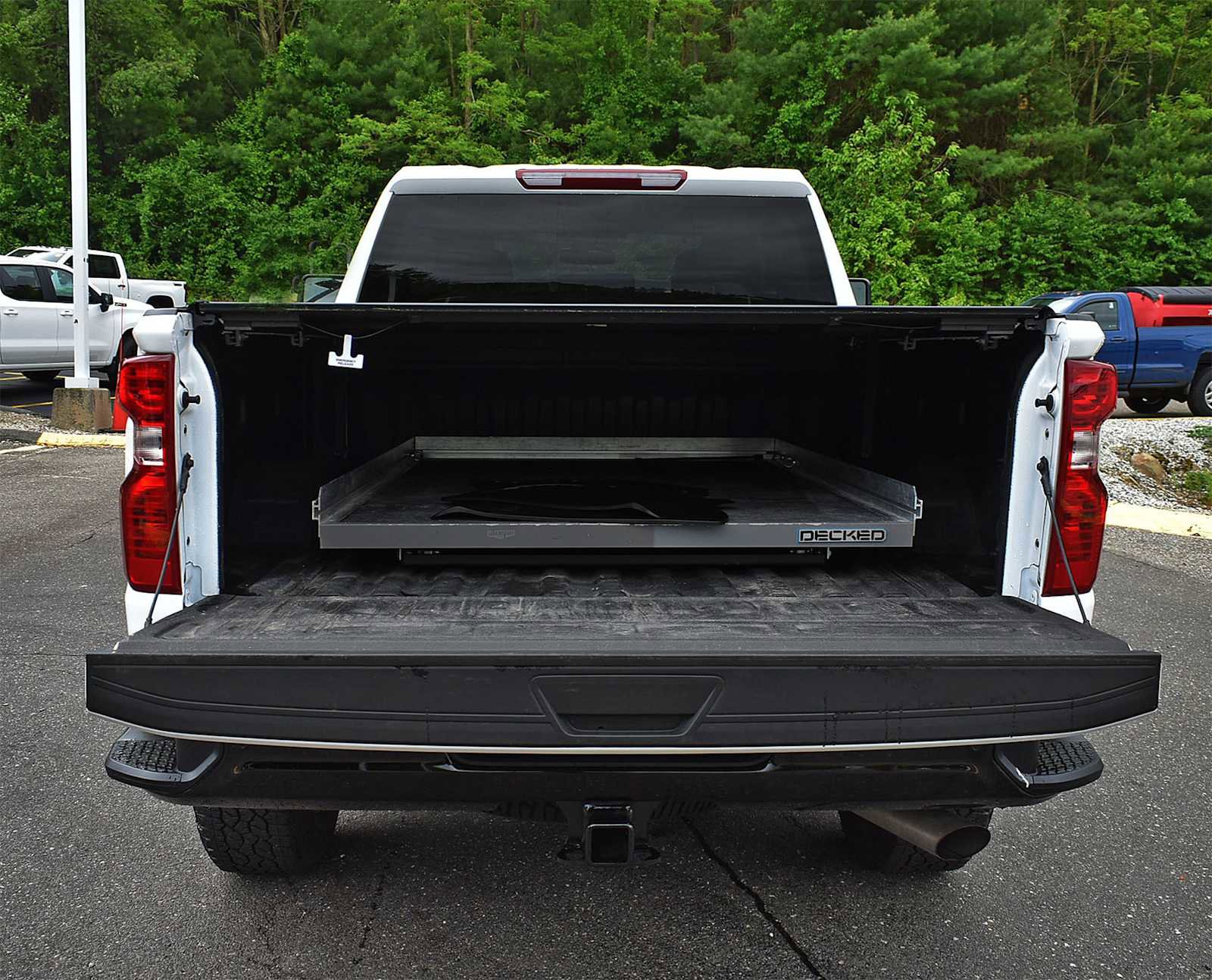 Used 2026 Chevrolet Silverado 2500 Custom w/ Custom Value Package AWD/4WD image 8