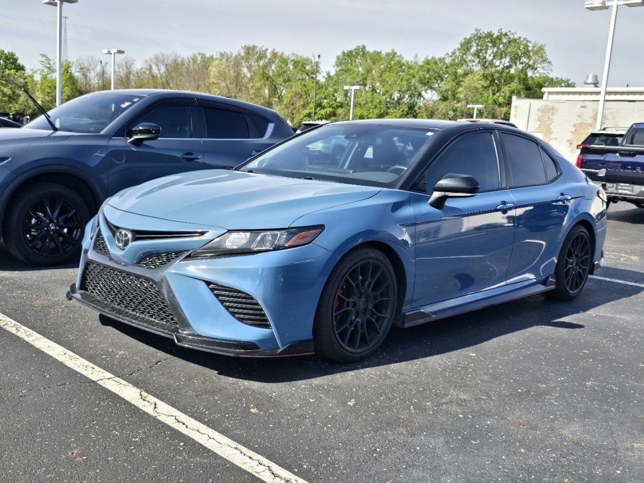 Used 2022 Toyota Camry TRD w/ TRD Package w/JBL Audio FWD image 3