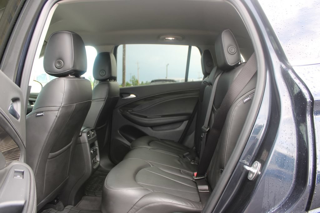 Used 2020 Buick Envision Essence FWD image 24