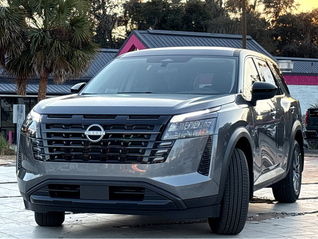 New 2026 Nissan Pathfinder SV FWD image 3