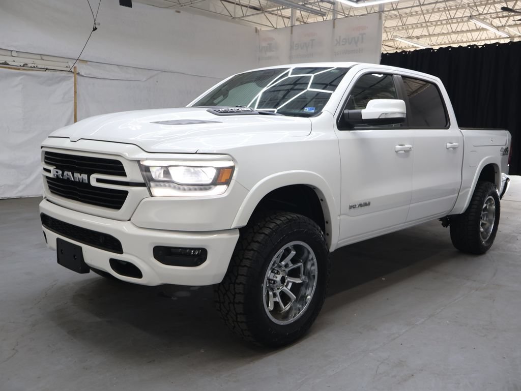 Used 2020 RAM 1500 Laramie w/ Sport Appearance Package AWD/4WD image 3