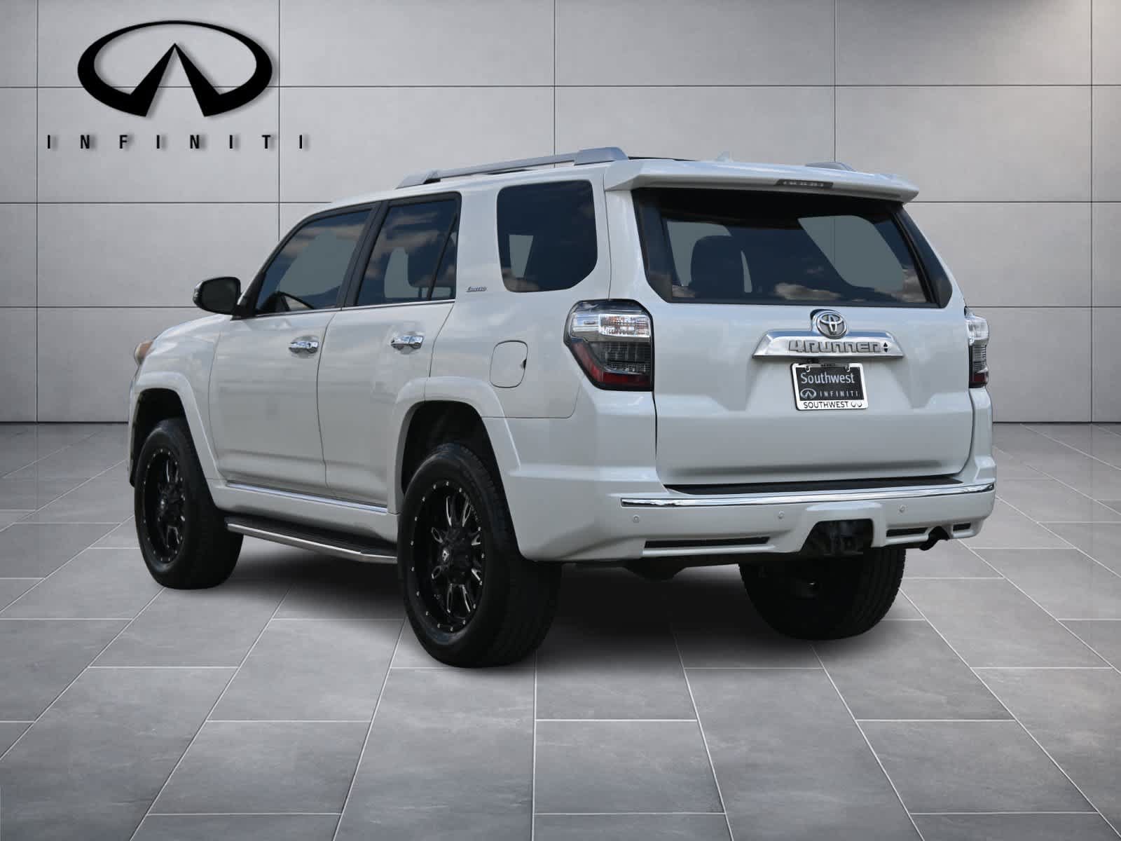 Used 2014 Toyota 4Runner Limited RWD image 5