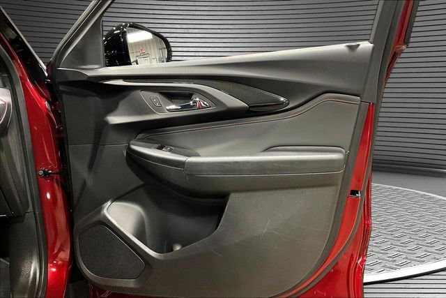 Used 2023 Chevrolet TrailBlazer RS w/ Convenience Package FWD image 25