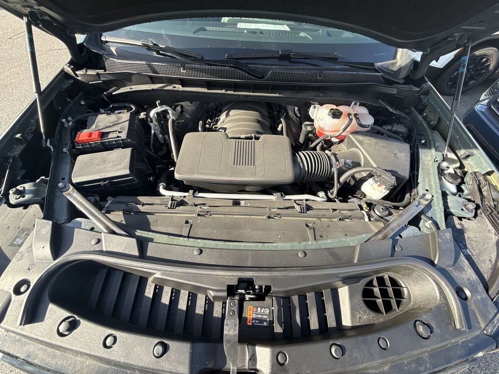 Used 2026 Chevrolet Tahoe RST w/ Comfort Package image 17