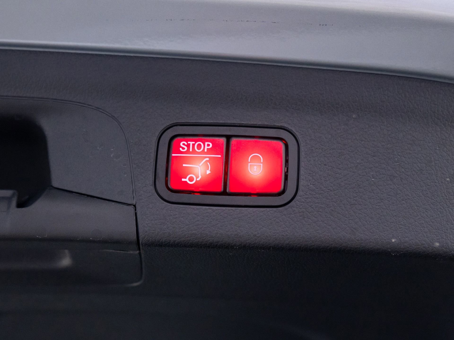 Certified 2024 Mercedes-Benz GLE 350 4MATIC image 34