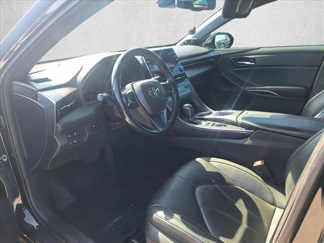Used 2019 Toyota Avalon XLE w/ Carpet Mat Package FWD image 8