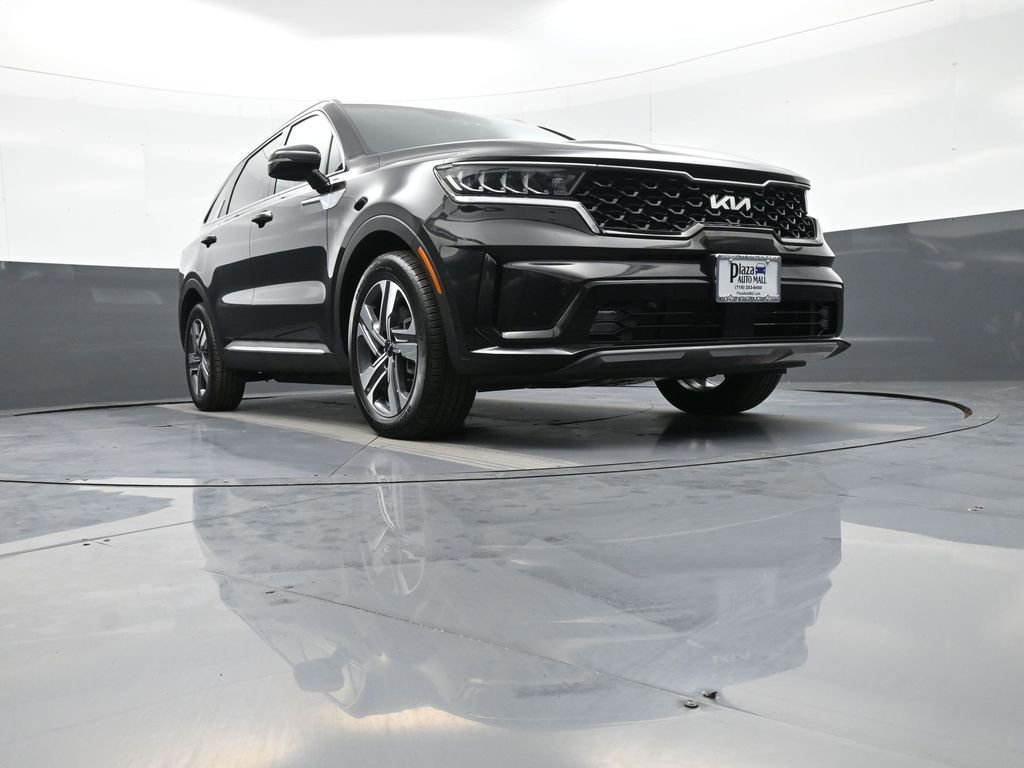Certified 2023 Kia Sorento EX image 30