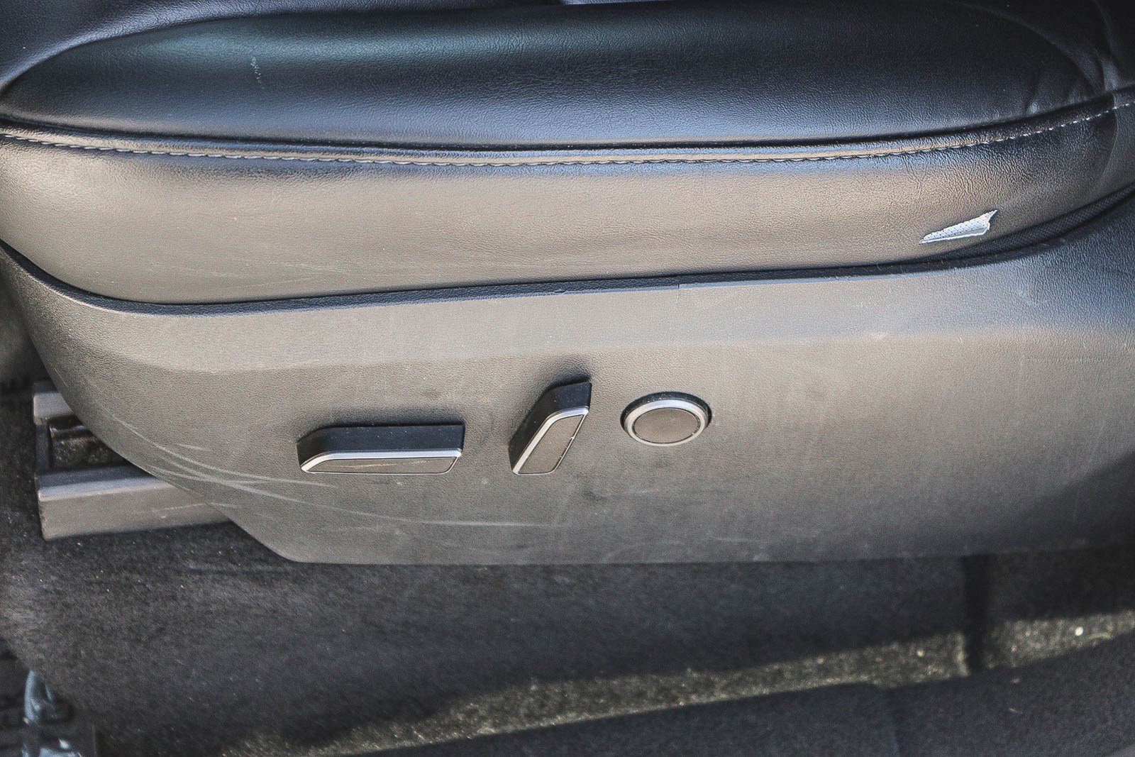 Used 2023 Tesla Model Y Long Range image 22