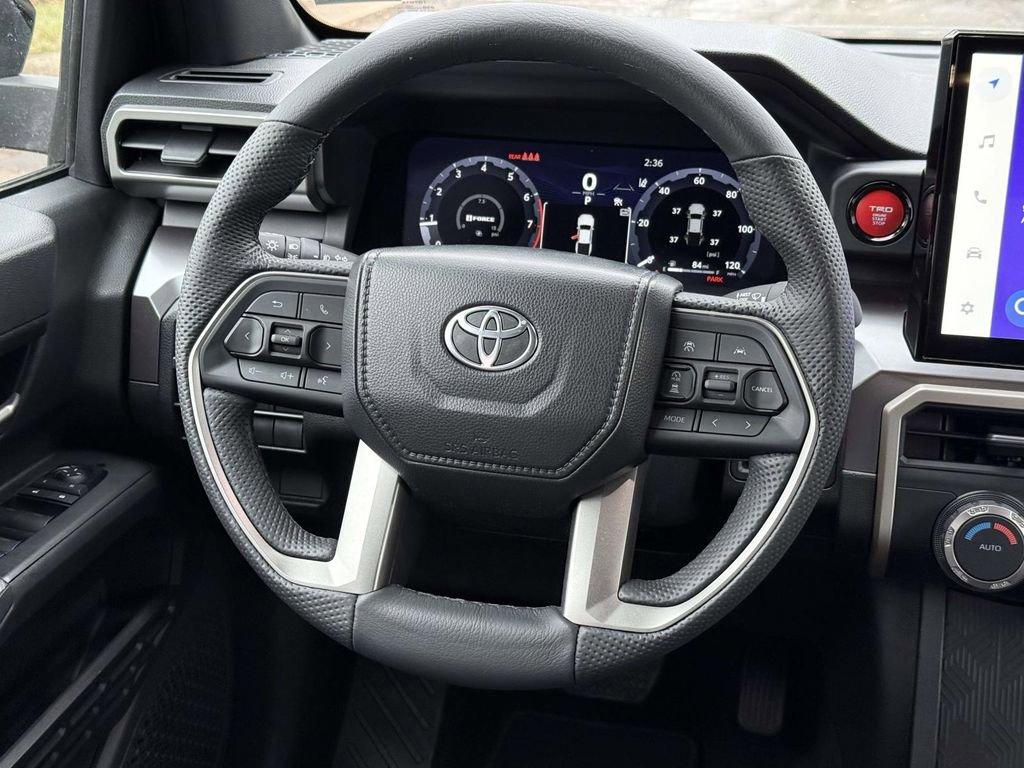 Used 2024 Toyota Tacoma TRD Off-Road image 9