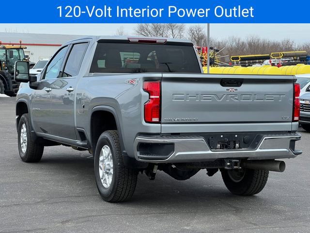 Used 2025 Chevrolet Silverado 3500 LTZ image 21