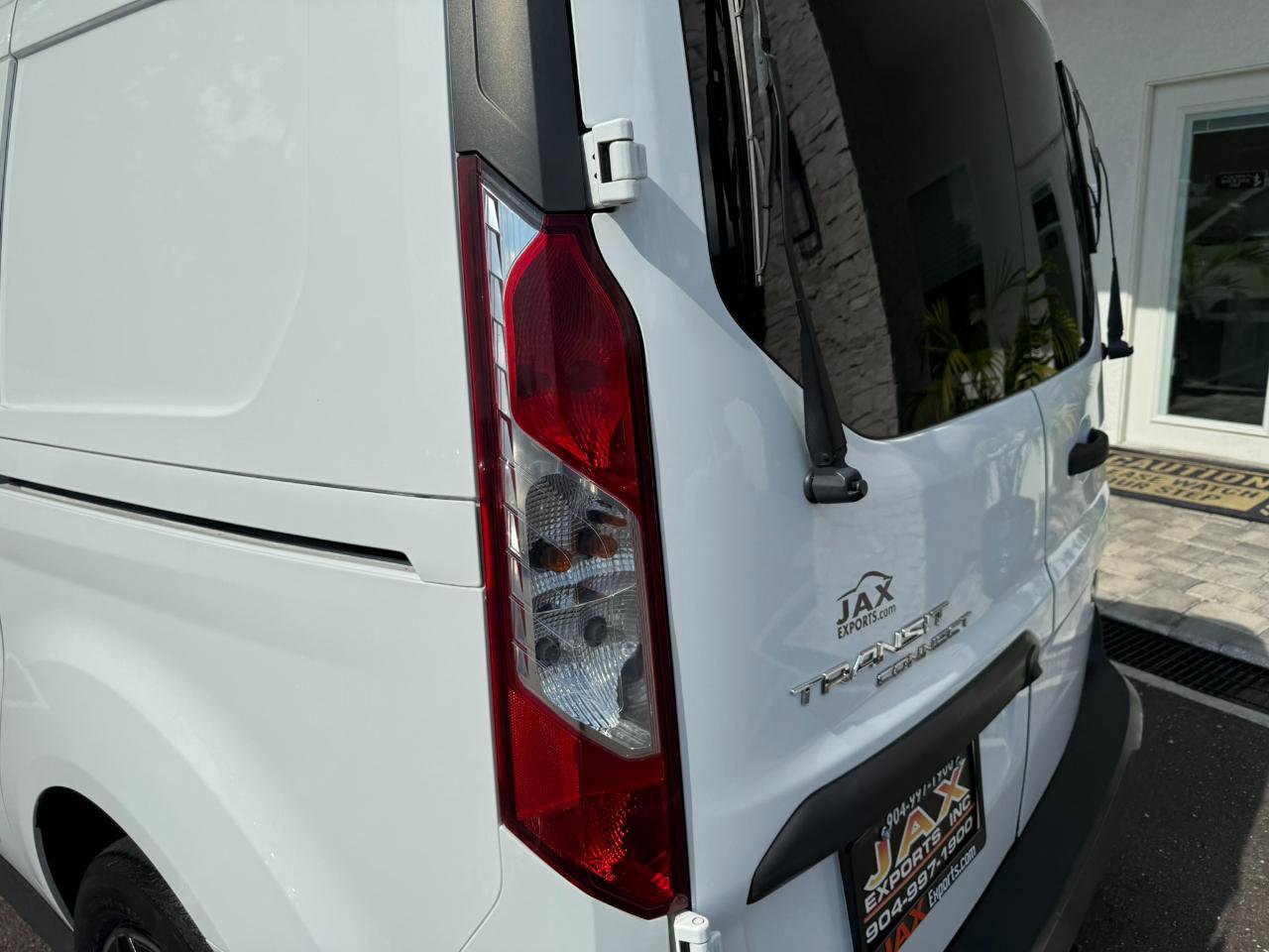 Used 2016 Ford Transit Connect XLT FWD image 7