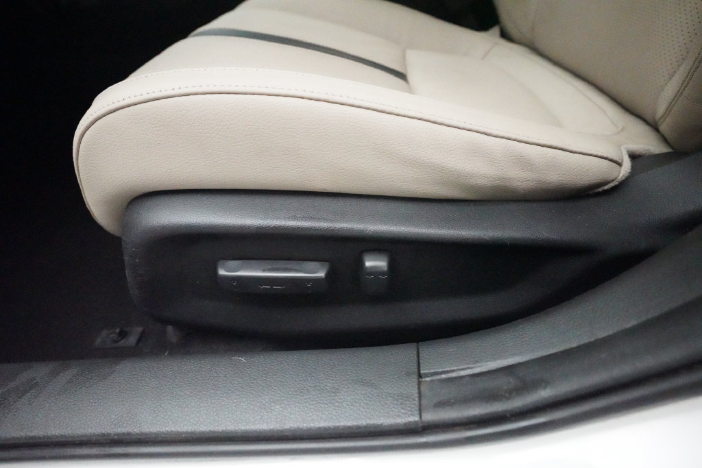 Certified 2018 Honda Civic Touring image 27