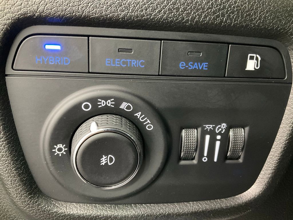 Used 2023 Jeep Grand Cherokee 4WD 4xe w/ Luxury Tech Group II image 22