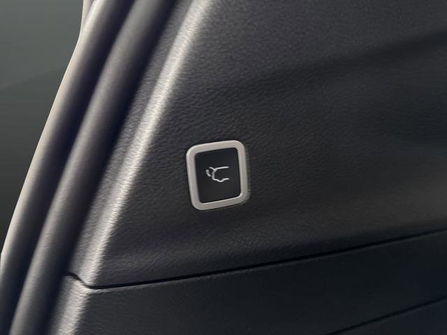 New 2026 Chrysler Pacifica Select image 14