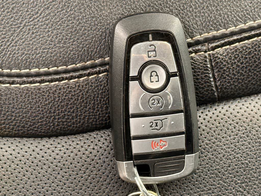 Used 2020 Ford Explorer ST w/ ST Street Pack image 21