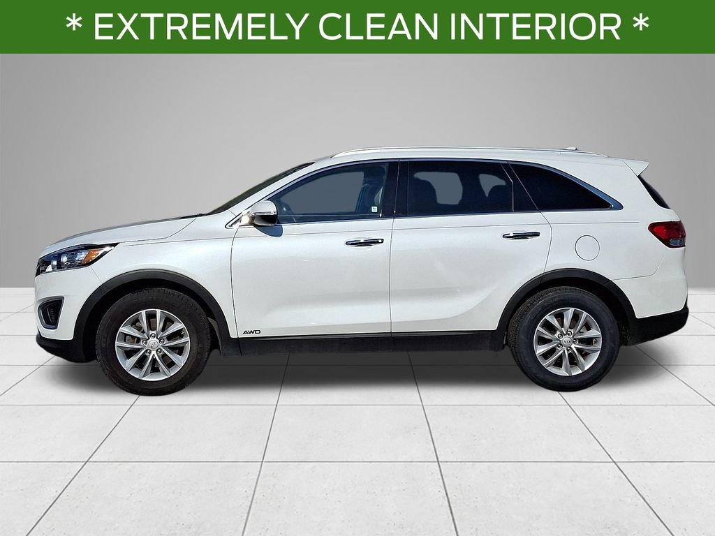 Used 2018 Kia Sorento LX image 7