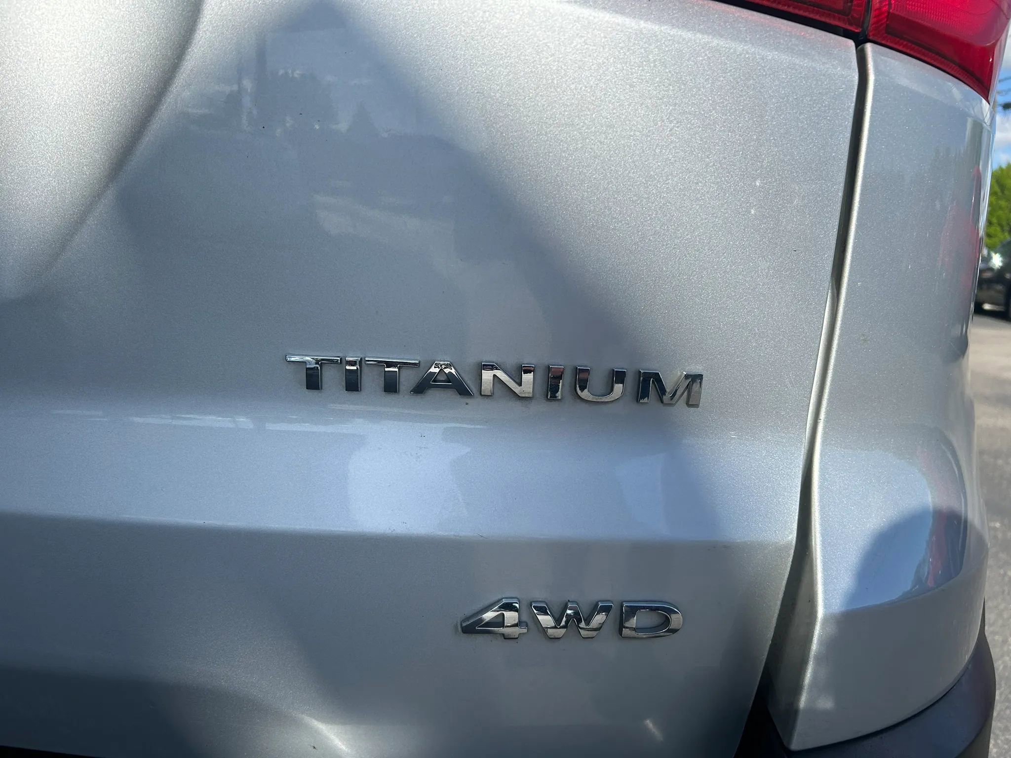 Used 2020 Ford EcoSport Titanium AWD/4WD image 18