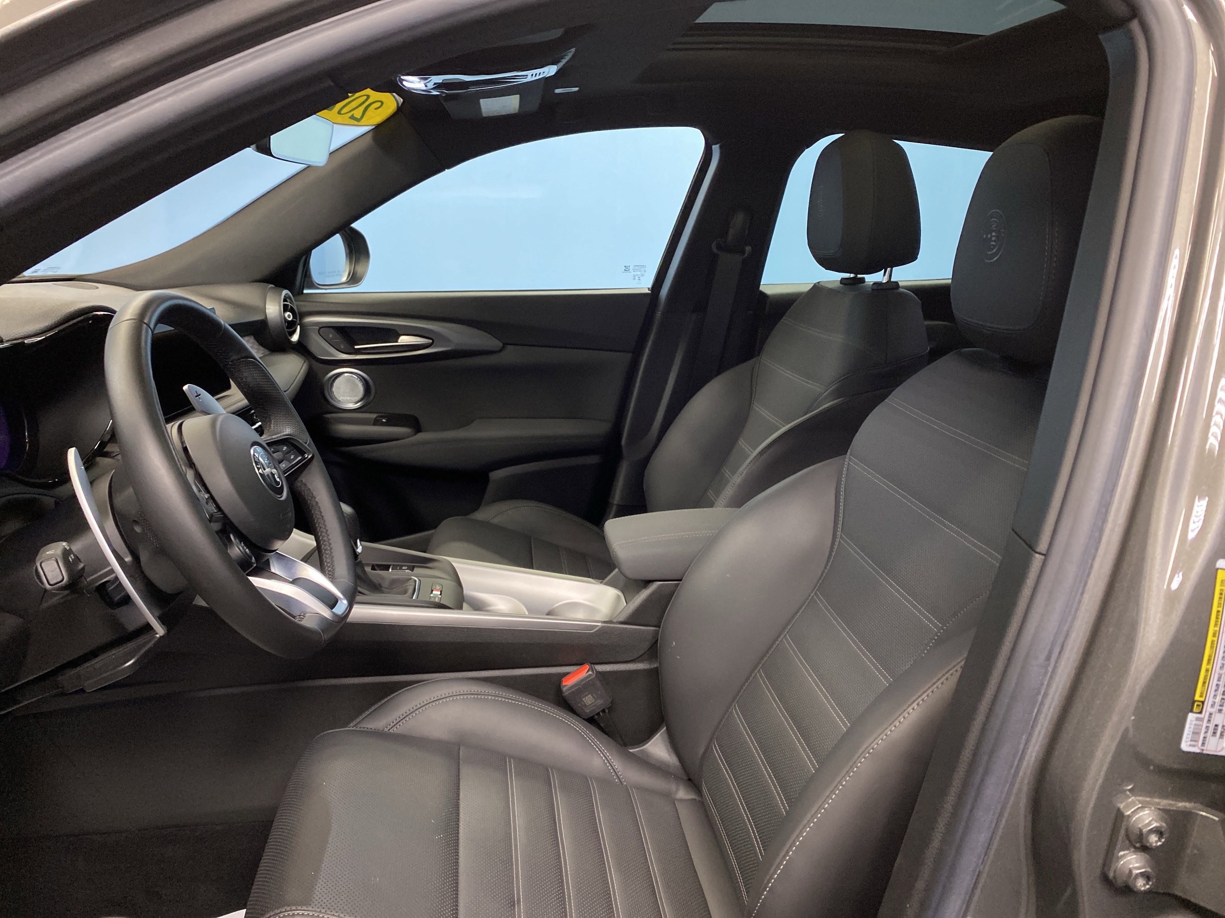 Used 2024 Alfa Romeo Tonale Veloce image 9