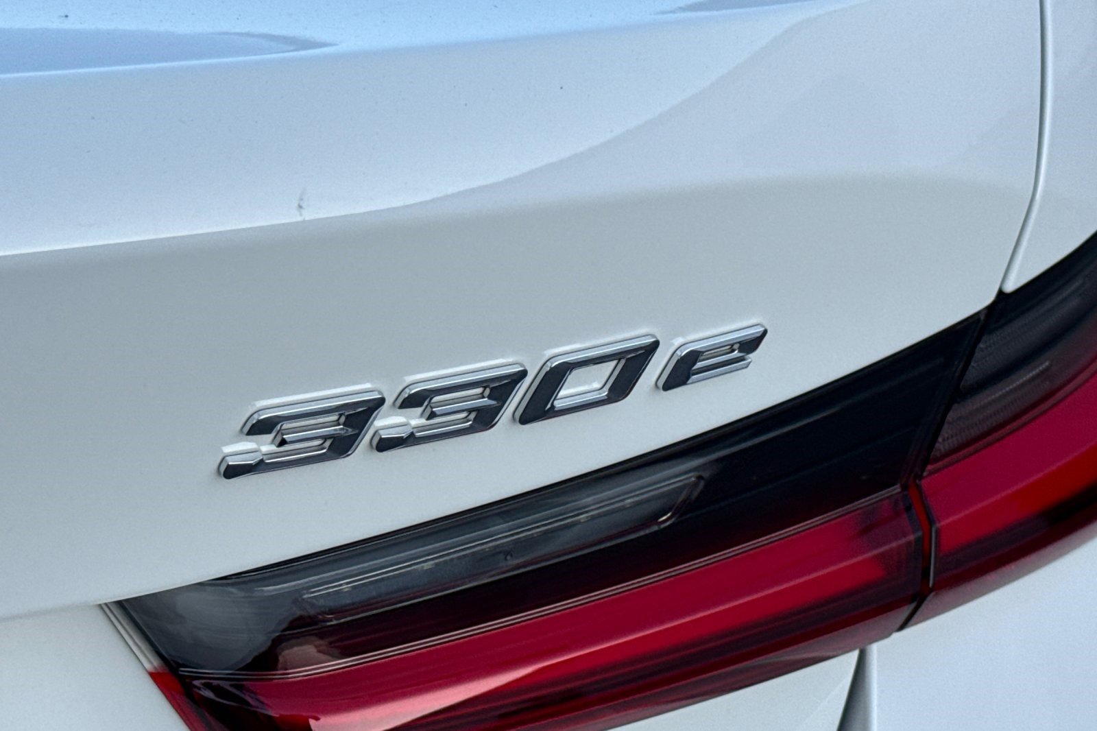 Certified 2023 BMW 330e w/ Convenience Package image 37