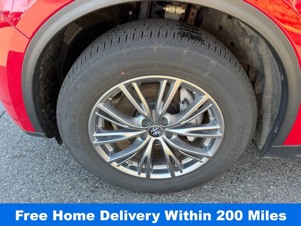 Used 2024 Alfa Romeo Stelvio Sprint image 10