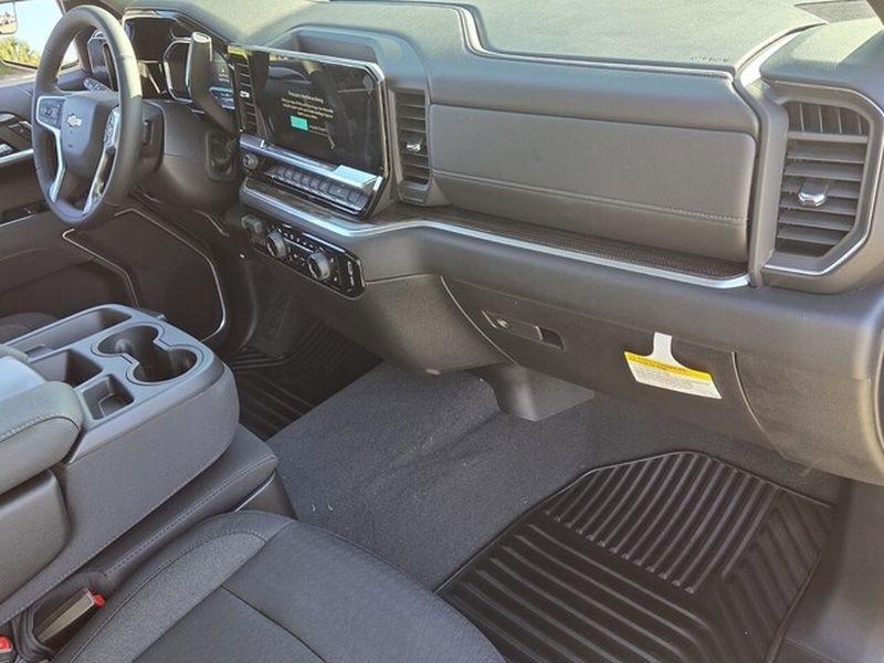 New 2026 Chevrolet Silverado 1500 LT w/ All Star Edition Plus image 14