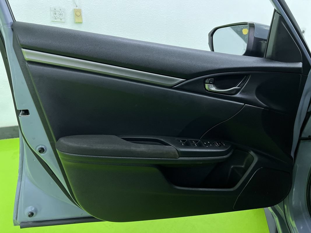 Used 2019 Honda Civic Sport image 16
