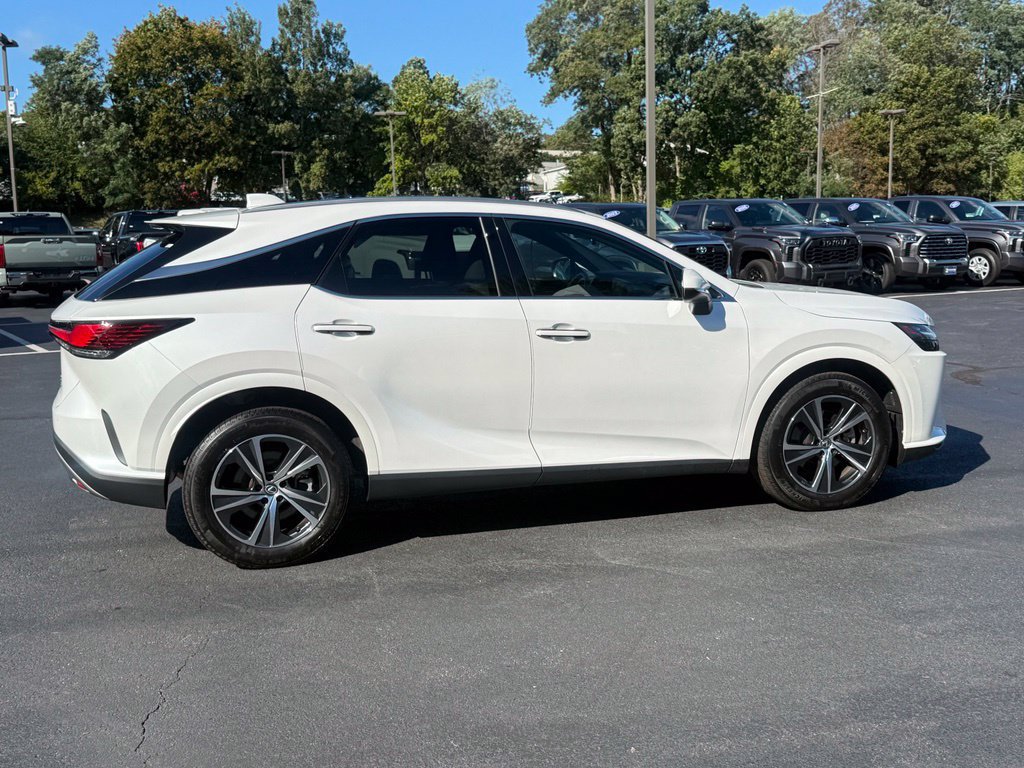 Used 2023 Lexus RX 350 Premium w/ Accessory Package (Z1) AWD/4WD image 11