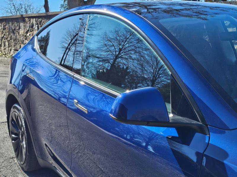 Used 2023 Tesla Model Y Long Range image 18