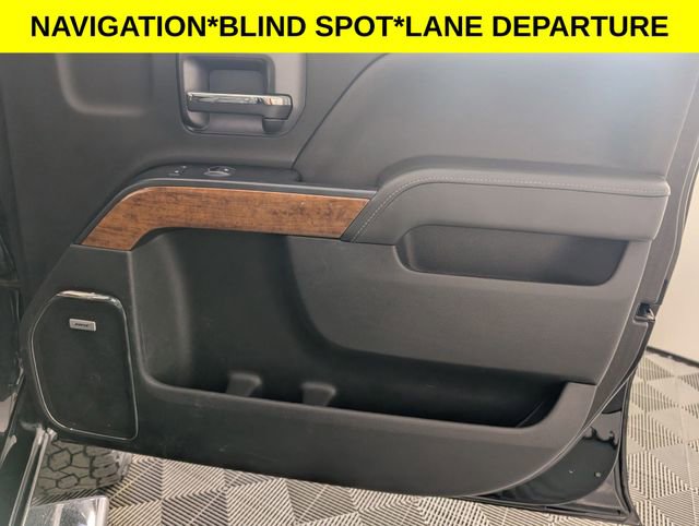 Used 2018 Chevrolet Silverado 2500 High Country w/ Duramax Plus Package image 31