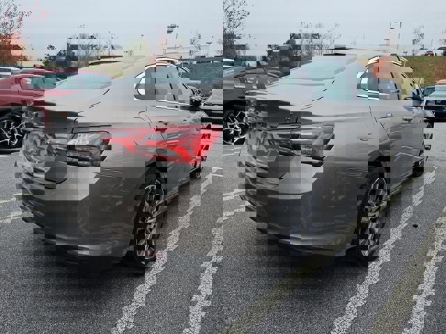 Used 2024 Chevrolet Malibu LT image 10