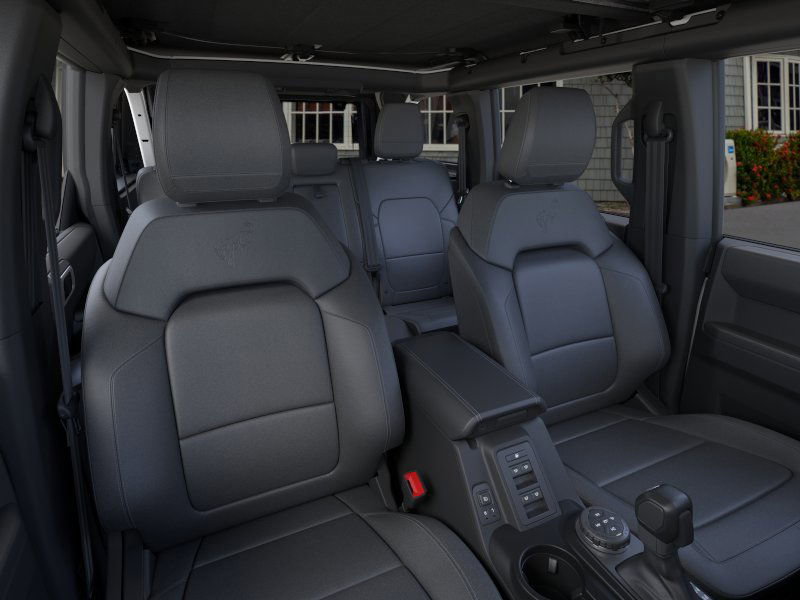 New 2025 Ford Bronco Outer Banks w/ Sasquatch Package image 10