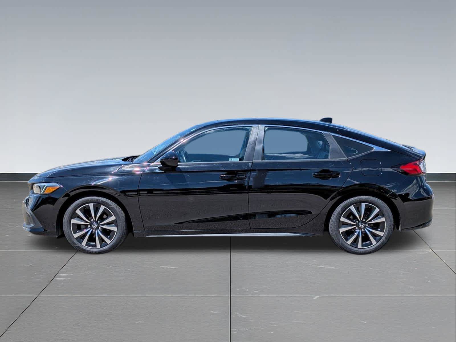 Used 2022 Honda Civic EX-L image 2