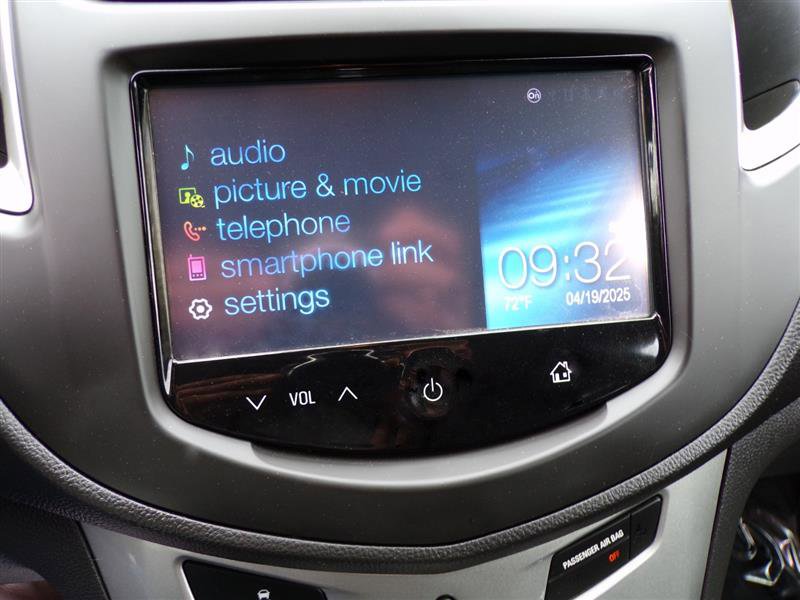 Used 2016 Chevrolet Trax LT image 34