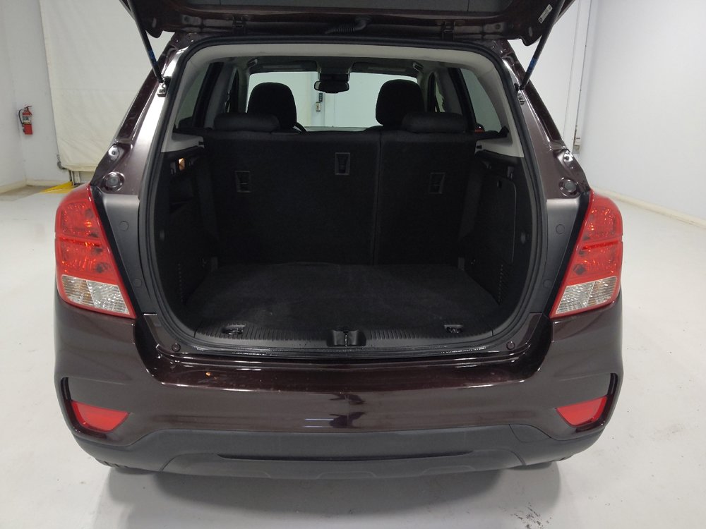 Used 2021 Chevrolet Trax LS w/ Tint and Cruise Package image 29