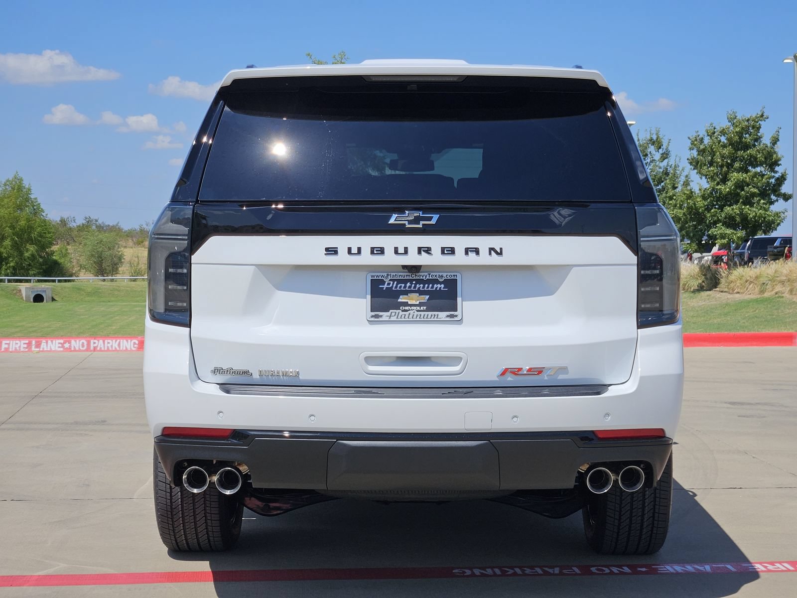 New 2026 Chevrolet Suburban RST AWD/4WD image 8