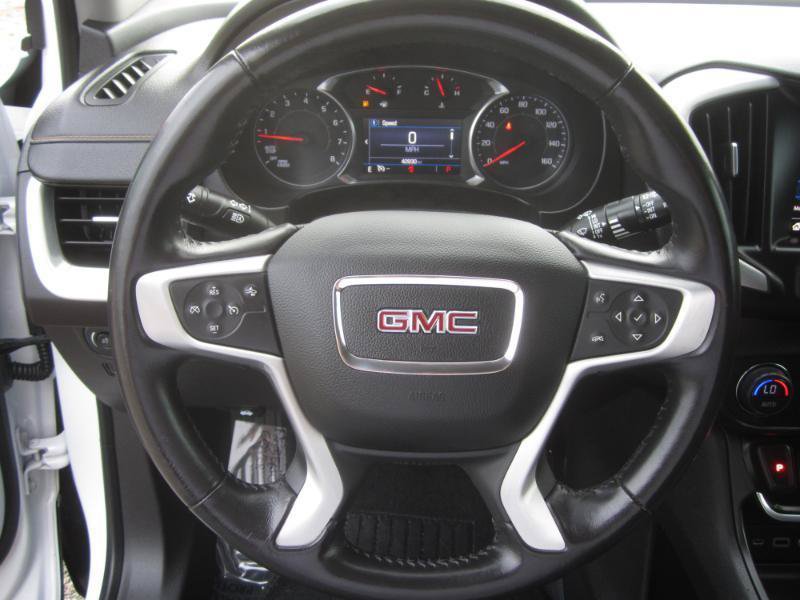Used 2021 GMC Terrain SLE w/ Driver Convenience Package FWD image 16