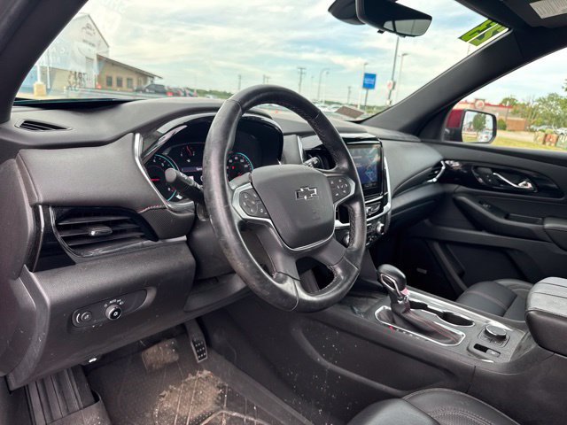 Used 2023 Chevrolet Traverse RS FWD image 18